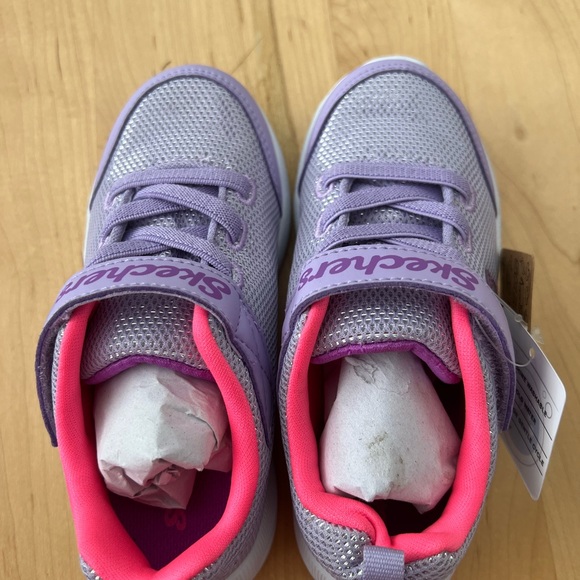 NEW IN BOX! Skechers Kids Lilac and Hot Pink Mesh Sneaker - Picture 3 of 7